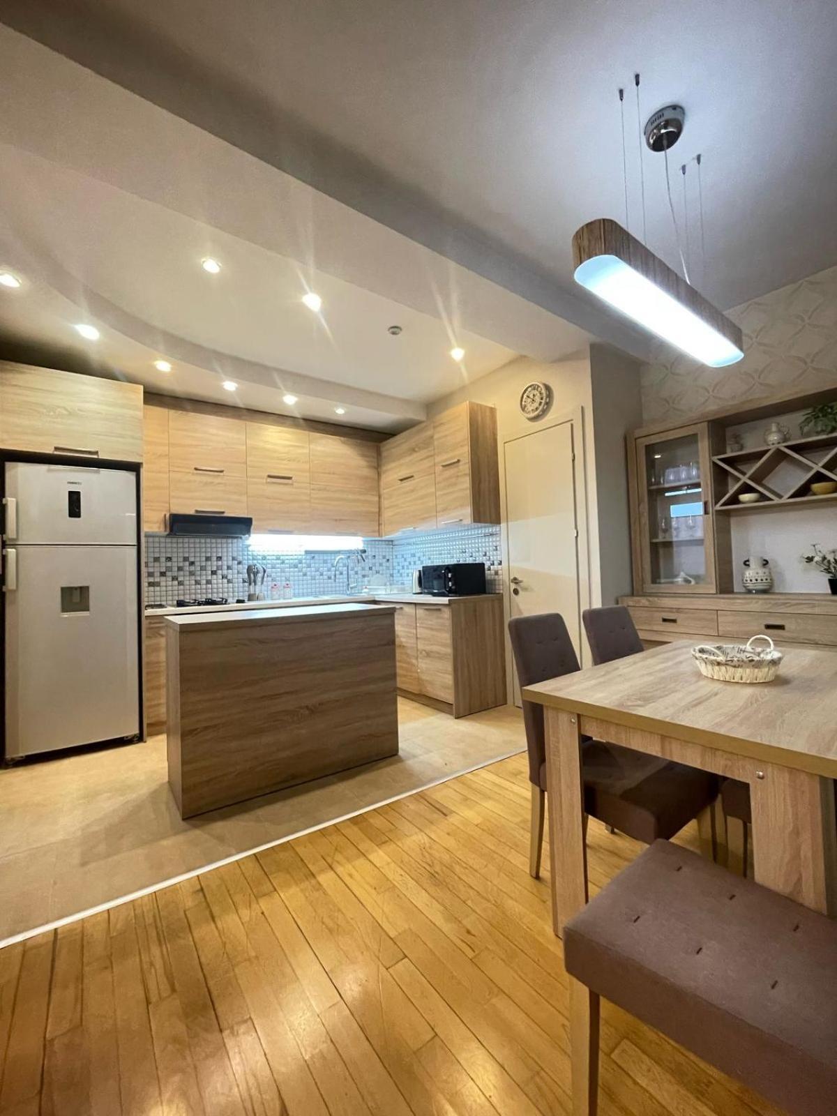 Nest Apartment *